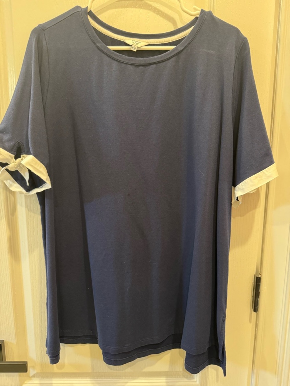 crown & ivy Navy Top with White Trim & Bows